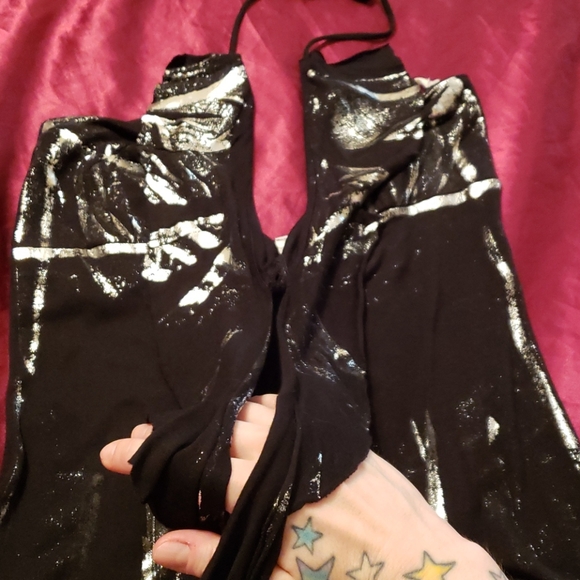 Black&silver halter top - Picture 3 of 5